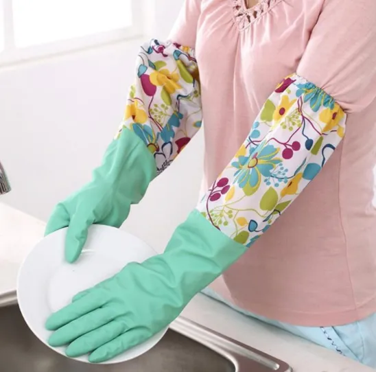 Comfy Washing Gloves