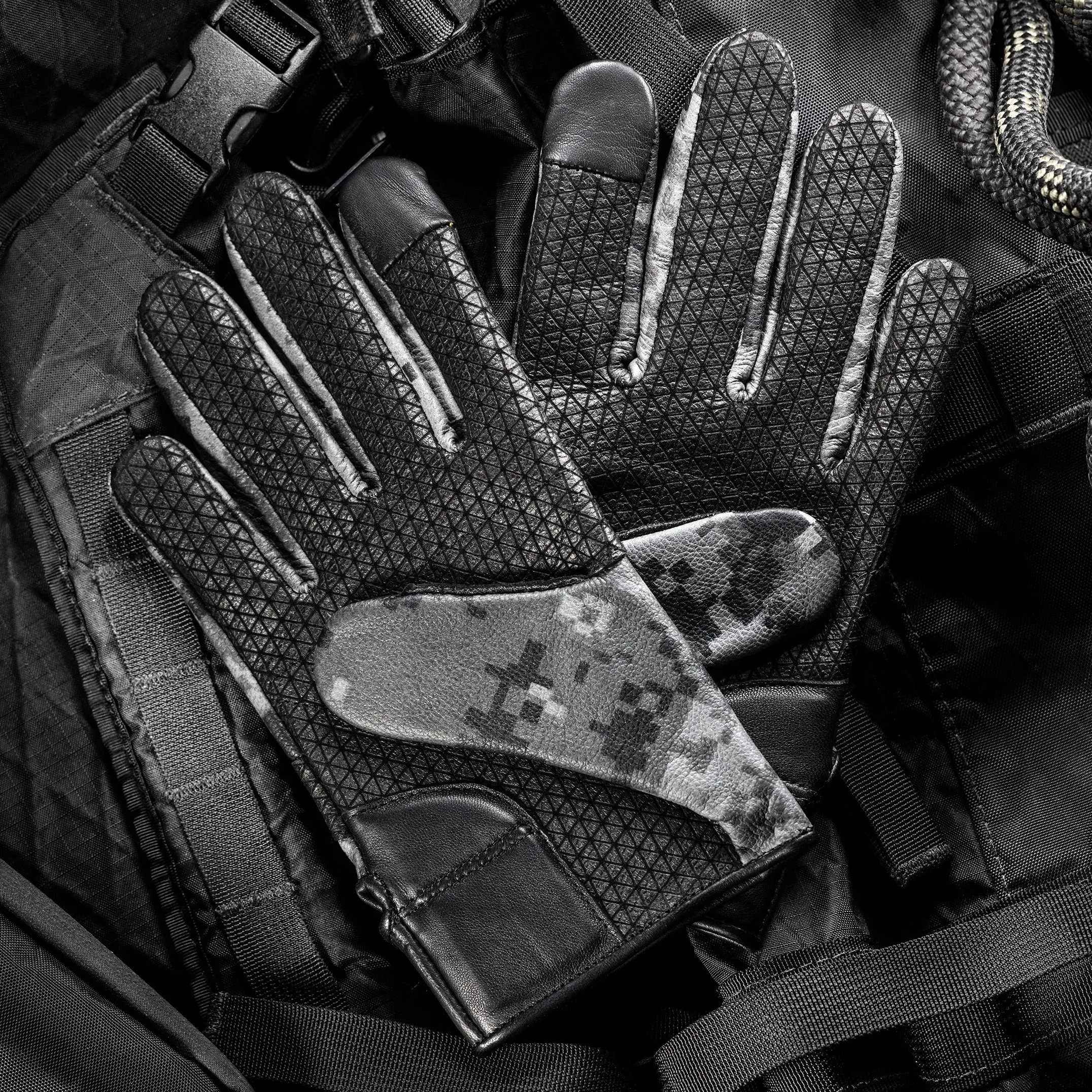 Cortex Gloves - TAD Collab', Gray Digi Camo