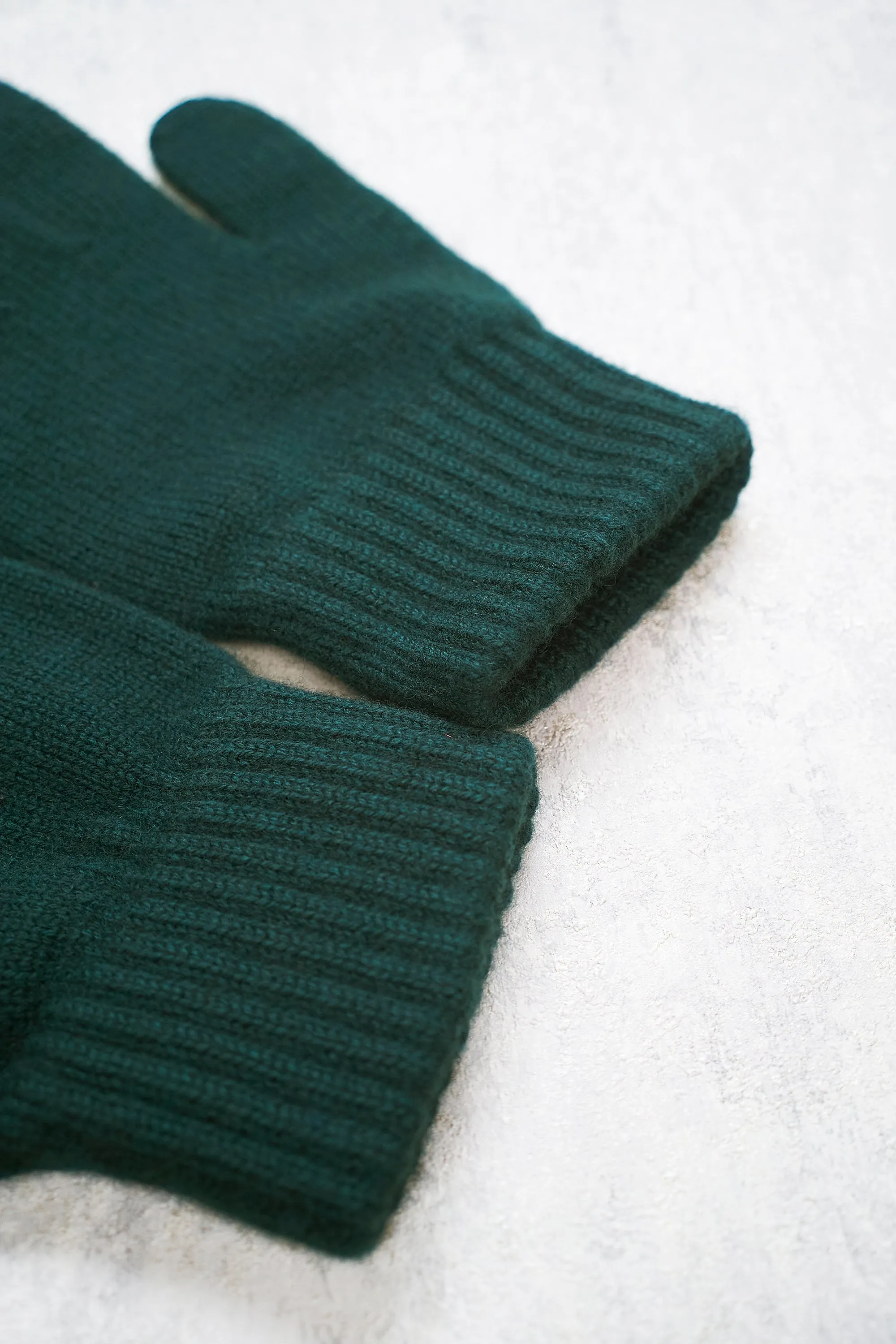 Drake's Green Cashmere Gloves