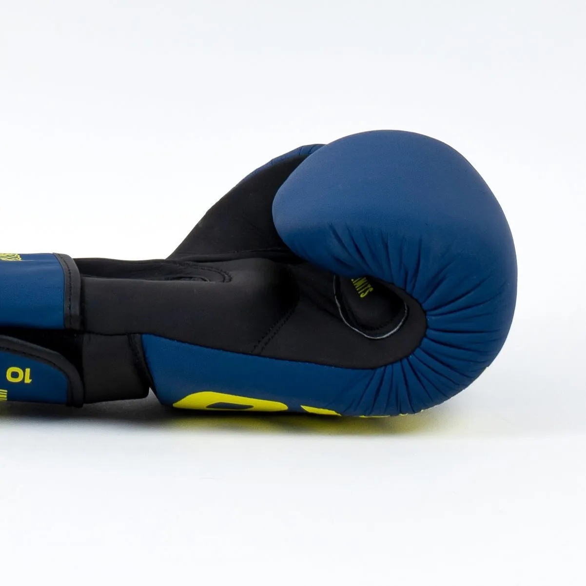 Knockout Knocker FX Boxing Gloves