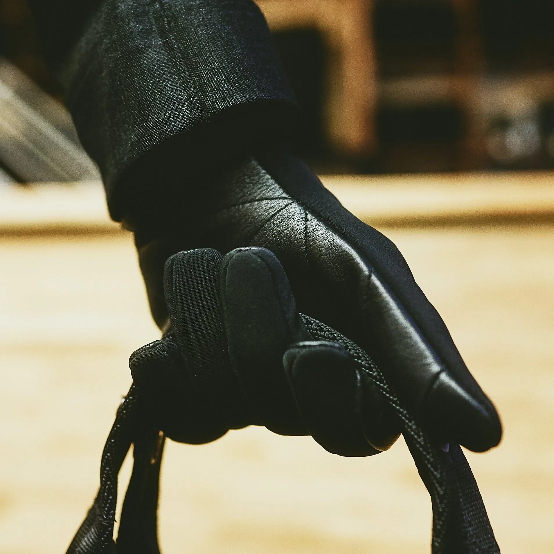 Strasse X Gloves - Mission Workshop Collab', Black