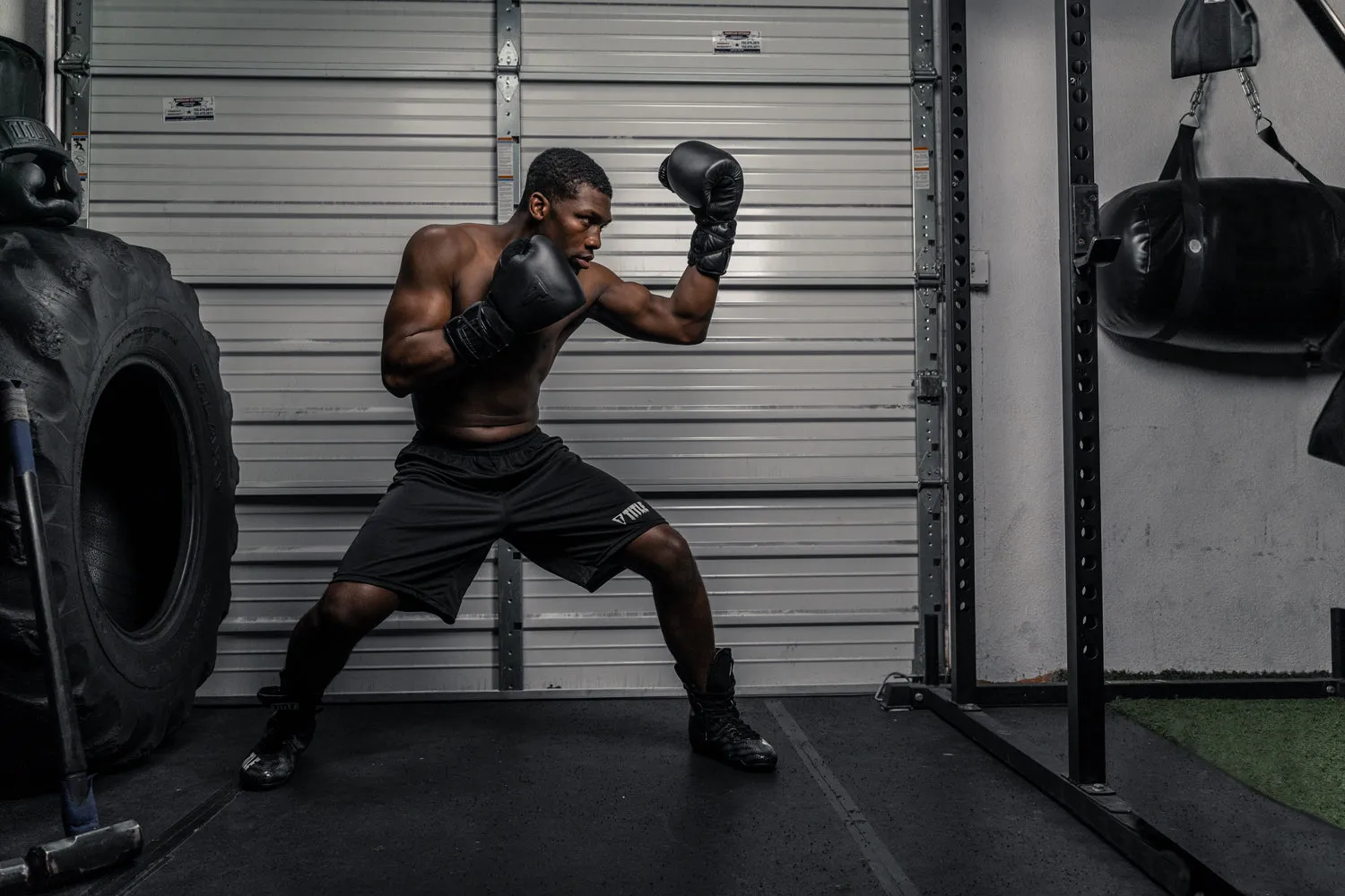 TITLE Black Lace Sparring Gloves 2.0